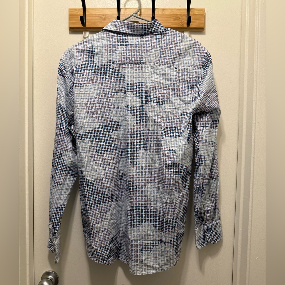 Robert Graham Textured Flip Cuff Dress Shirt - Picture 6 of 6